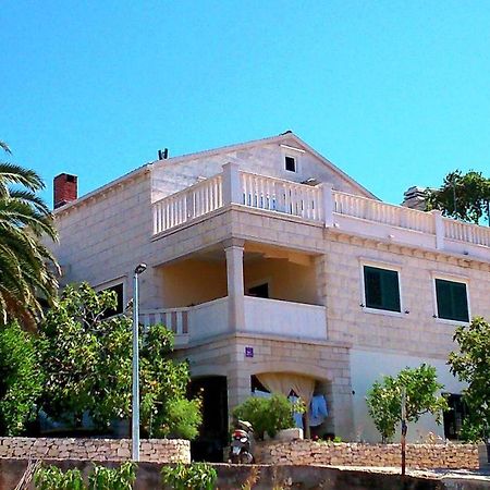 Apartments With A Parking Space Sumartin, Brac - 11387 Exterior foto