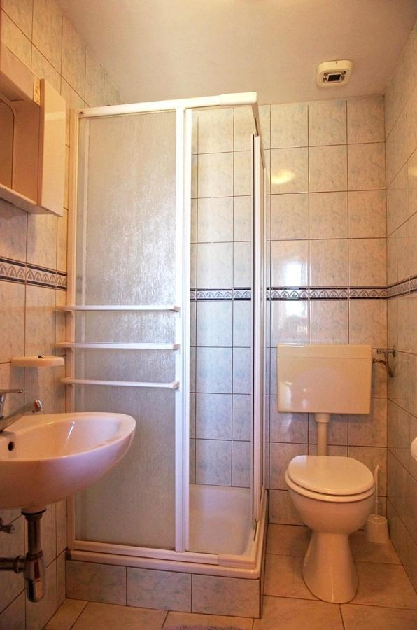 Apartments With A Parking Space Sumartin, Brac - 11387 Exterior foto