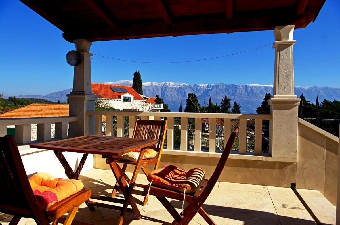 Apartments With A Parking Space Sumartin, Brac - 11387 Exterior foto